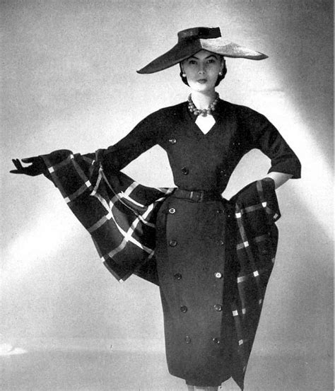 longuette dior 1951|christian dior vintage collections.